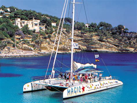 Magical catamaran rides Mallorca